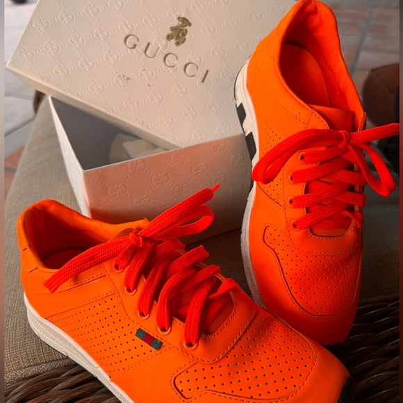 Gucci Sneakers - Picture 1 of 1